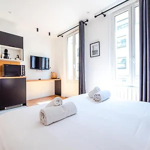 Apartahotel élysées